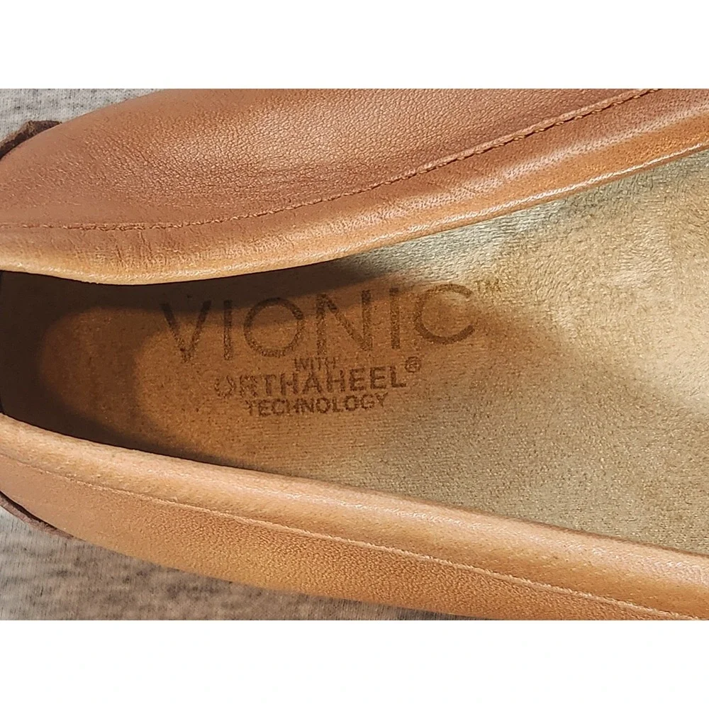 Vionic Sydney Loafers Womens 8 Tan Leather Orthaheel Driving Mocs 456SYDNEY